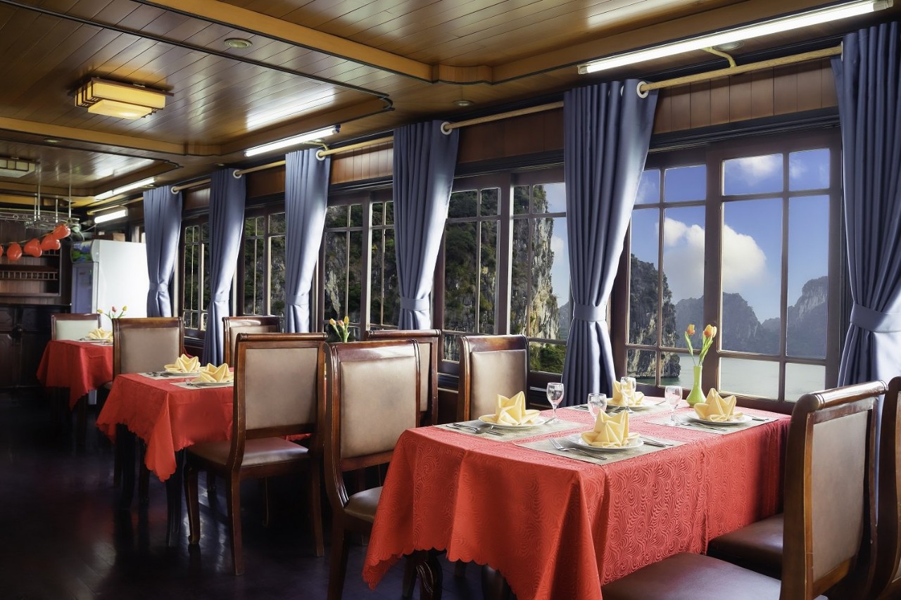 Tour du lịch Hạ Long ngủ đêm trên du thuyền 2 ngày 1 đêm