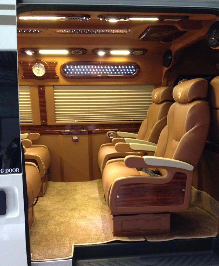 Thuê xe limousine dcar Hà Nội đi Ninh Bình