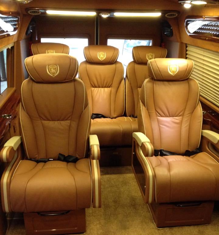 Thuê xe limo dcar Hà Nội đi Hải Phòng